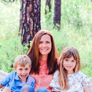 Meet your Posher, Elaine